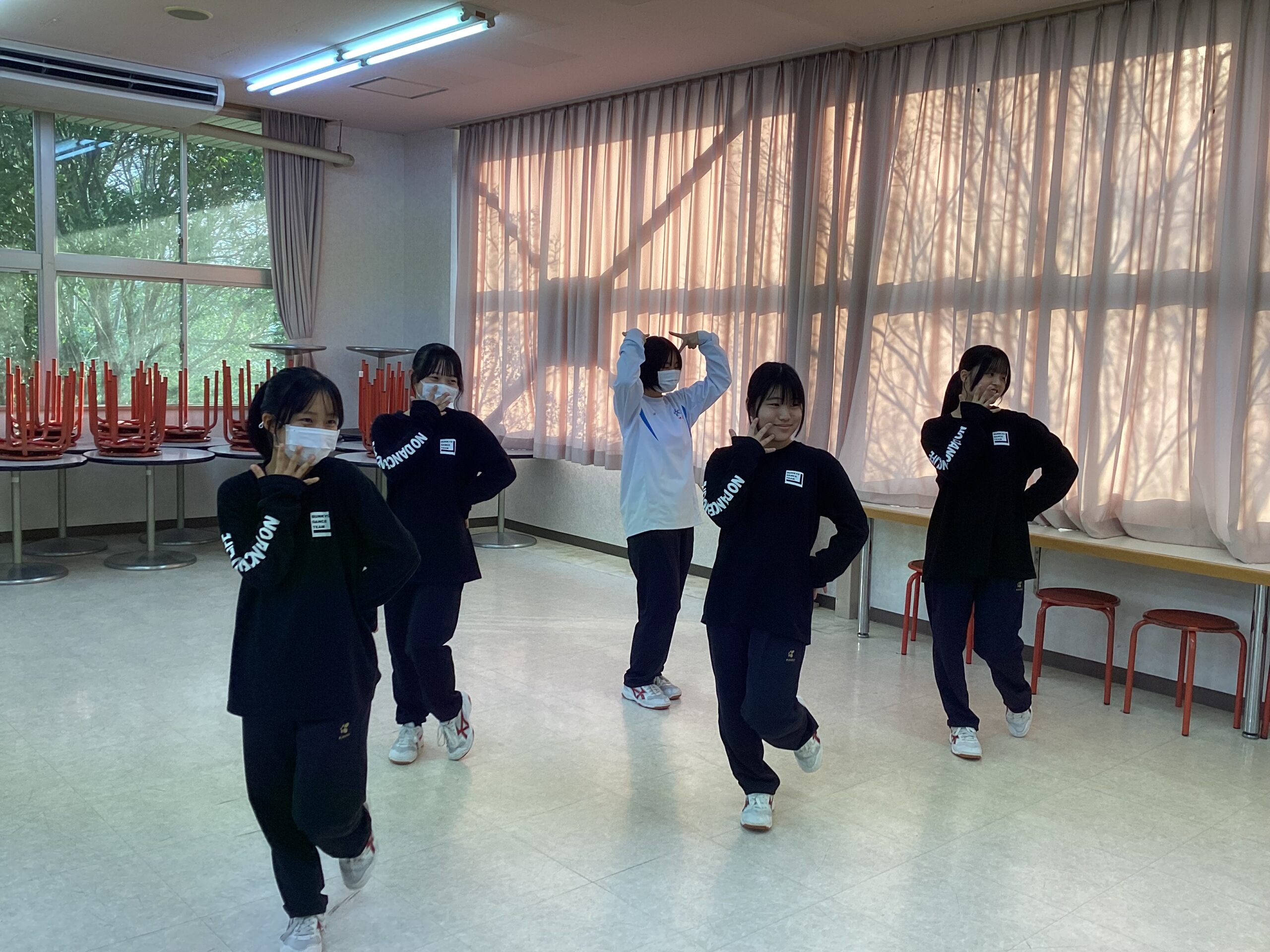 ダンス