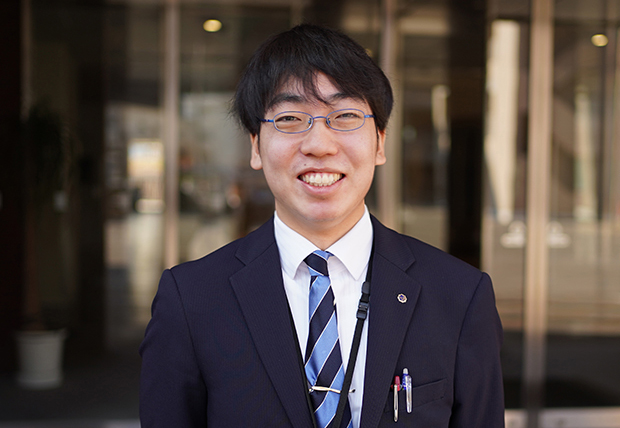 瓜生島 拓実 総合支援課事務職員