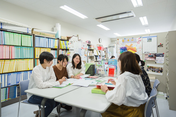 子どもへの理解を深める。